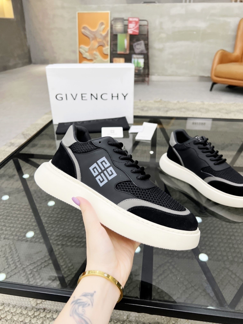 Givenchy Sneakers